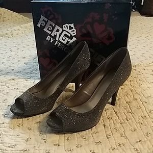Fergalicious, 3" heels, peep toe shoes size 8.5